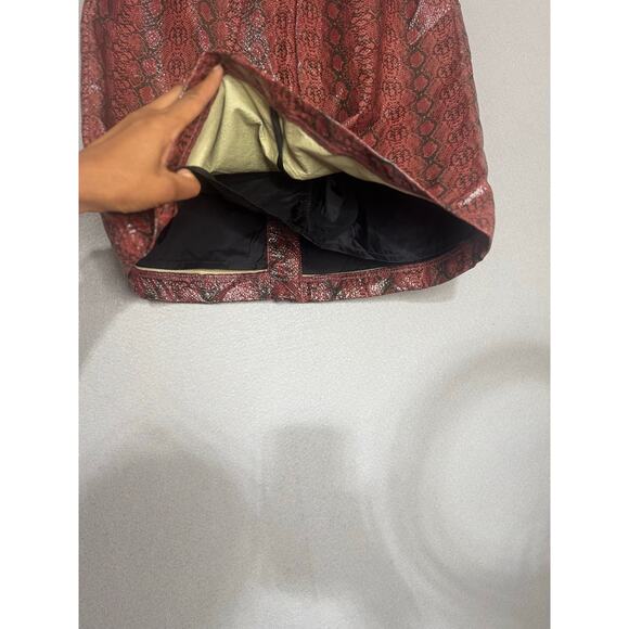 Urban Outfitters Faux Leather Red  Animal Print Mini Skirt Size Small - Picture 7 of 8